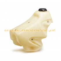 Depósito de combustível de grandes dimensões